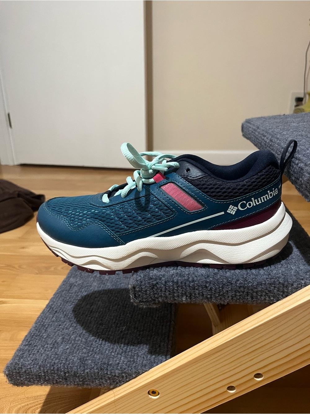 Columbia Women’s Teal and Pink Trail Runner